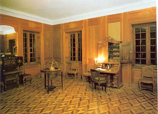 Дубовый кабинет Петра I в Большом дворце. Петергоф.